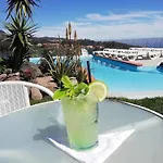 Ocean Breeze Pool&jacuzzi View Executive202 Santa Cruz (Madeira)