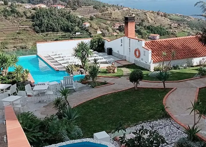 Ocean Heated Pool&jacuzzi View Executive202 Appartement Santa Cruz (Madeira)