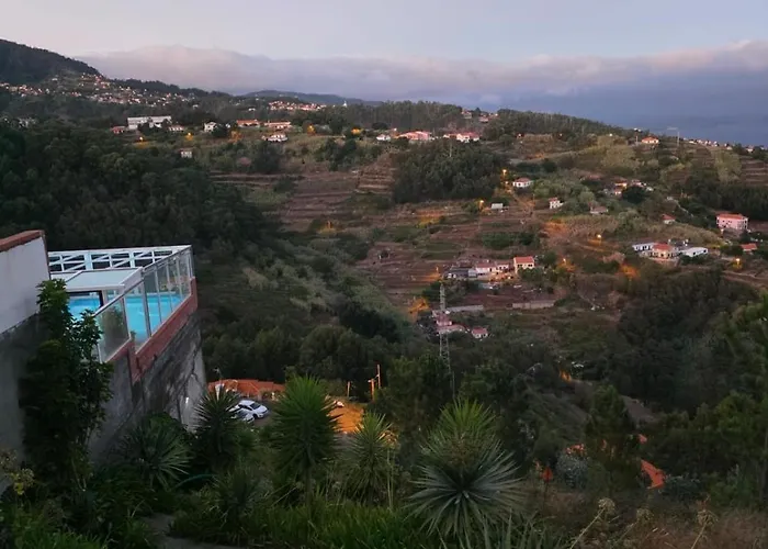 Ocean Heated Pool&jacuzzi View Executive202 Appartement Santa Cruz (Madeira)